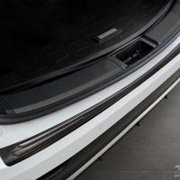 Kryt prahu zadn�ch dve�� nerez �ern� Lexus NX II AZ20 -- od roku v�roby 2021-